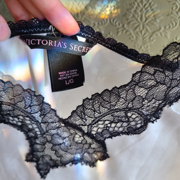 Victoria's Secret White Y2K Slip Dress - Picture 3 of 5